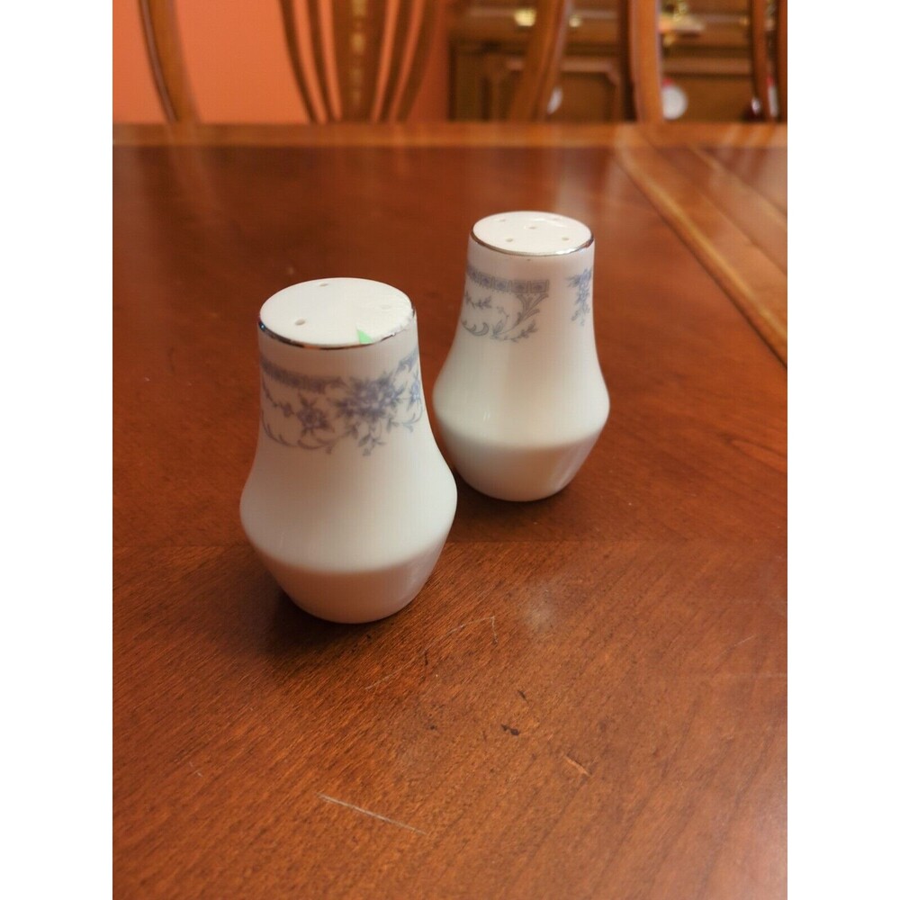 Porcelain Salt and Pepper Shakers Sheffield Blue Whisper made in Japan